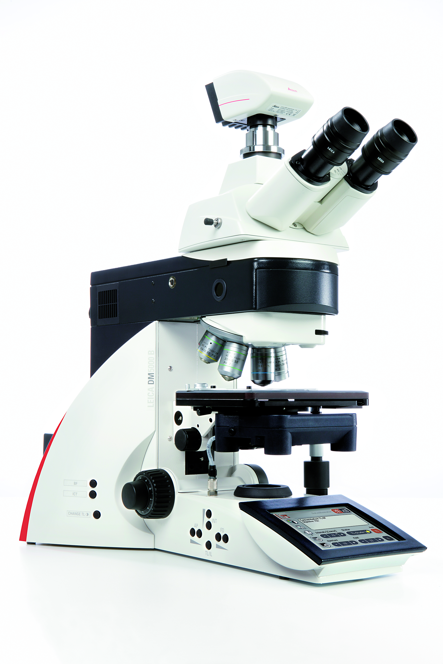 The automated, intuitive Leica DM5000 B, ideal for morphology studies and live cell research, is easy to use