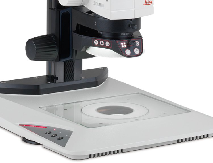 TL5000 Ergo for fully automated tasks at high magnifications