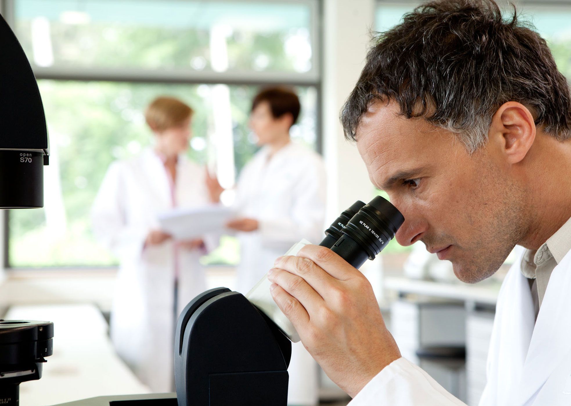 Qualifications Lab Qualification Services Compliance Services for your Leica equipment ...