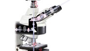 [Translate to chinese:] Cleaning microscope optics