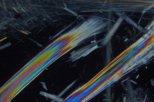Imaged with crossed polarizers Imaged with crossed polarizers