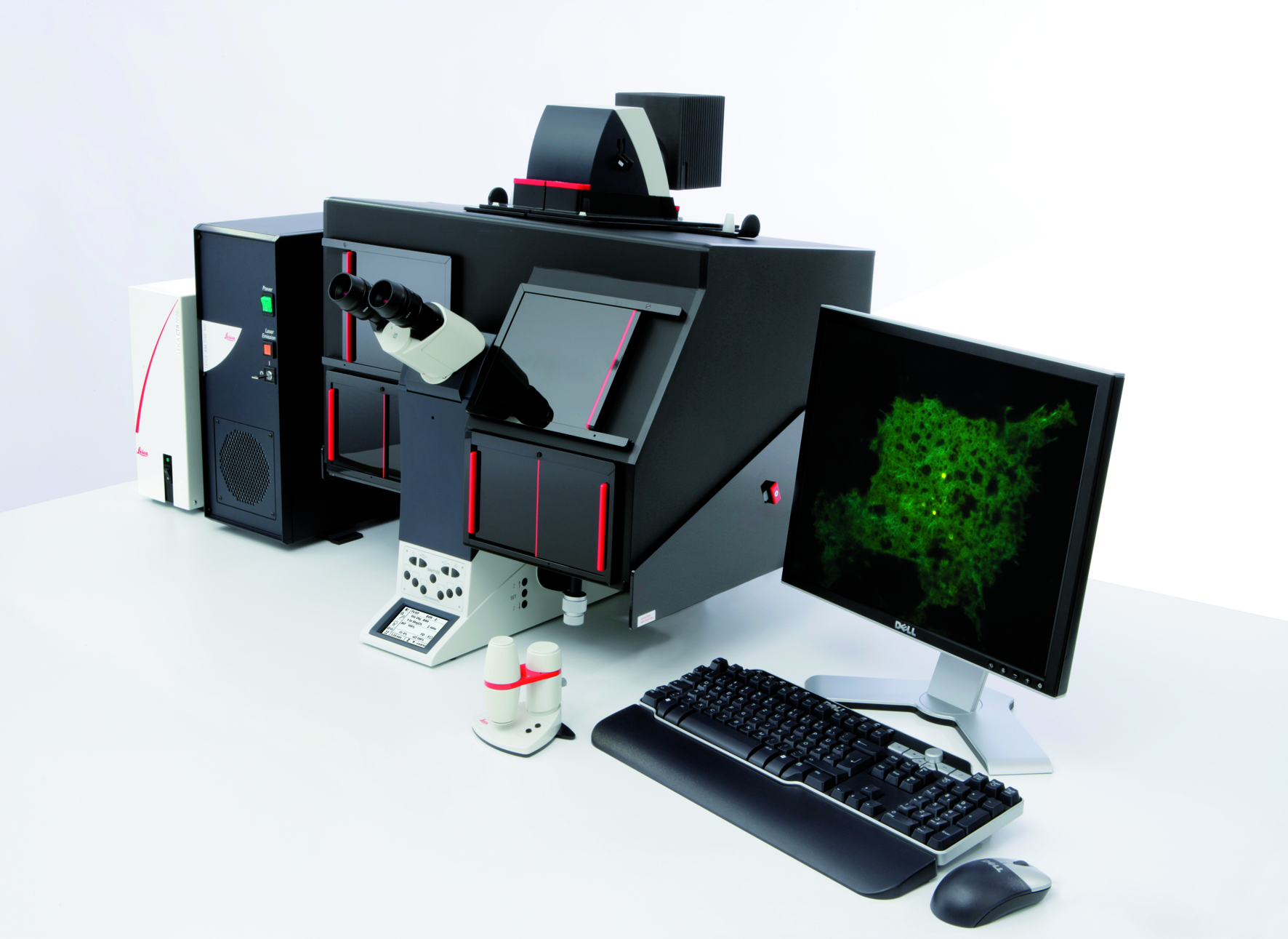 Leica AM TIRF MC provides the highest transmission of all optical TIRF components for maximum TIRF imaging speed and image brilliance.