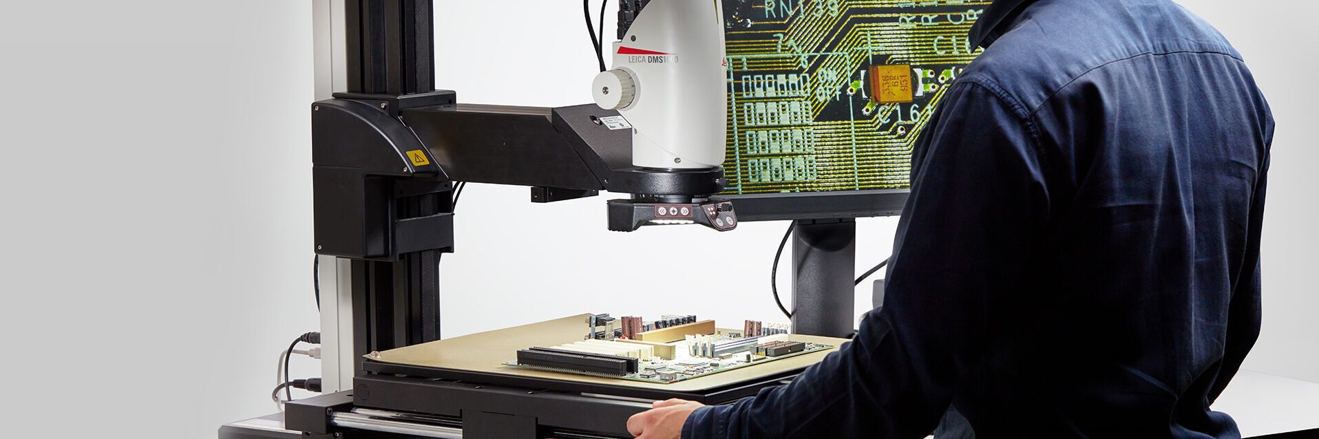 Industrial Manufacturing Leica Microscope