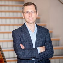 Dr. Fyodor Urnov, Director for Technology and Translation at the Innovative Genomics Institute (IGI)