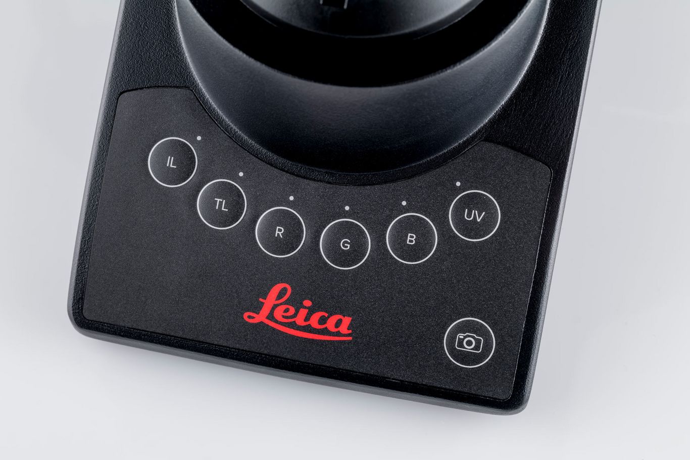 Csm LeicaVisoria Button Stand 7059b02cad