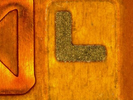 Gold (Au) plated bonding pad, automotive electronics, 120:1 total magnification