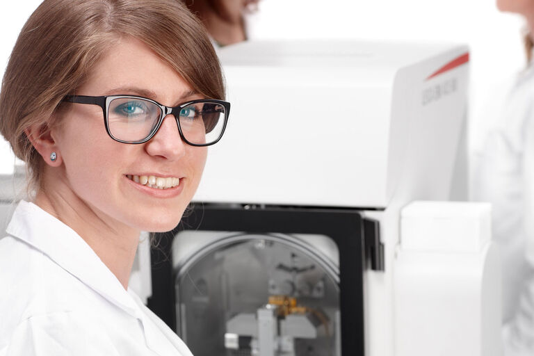 EM ACE600 High Vacuum Sputter Coater Products Leica Microsystems