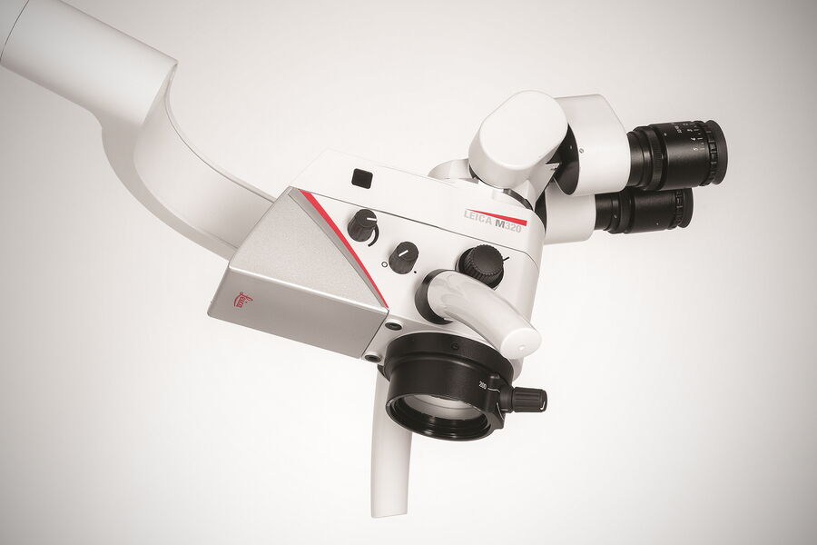 The Leica M320 dental microscope: Premium apochromatic optics and two LEDs deliver clear, bright, true-to-life color visualization and minimal cost of ownership.