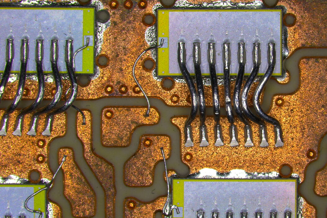 Electronic component Electronic_component.jpg