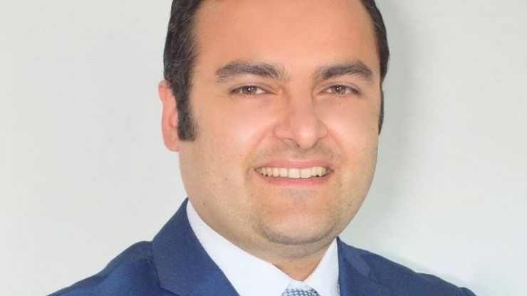 Dariush Nikkhah - BM MSc FRCS (Plast)