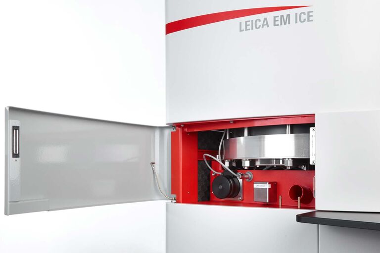 Leica EM ICE High Pressure Freezer