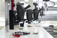 [Translate to German:] Stereo microscopes are often considered the workhorses of laboratories and production sites.