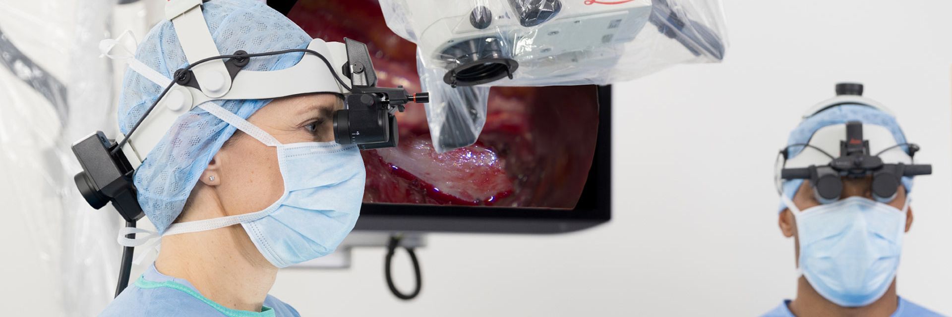 Spine Surgery with ARveo 8x and MyVeo